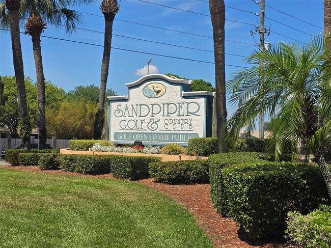 Foto del edificio - 6042 Seagull Ln