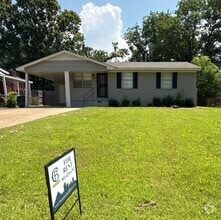 Building Photo - 3968 Hammett Dr