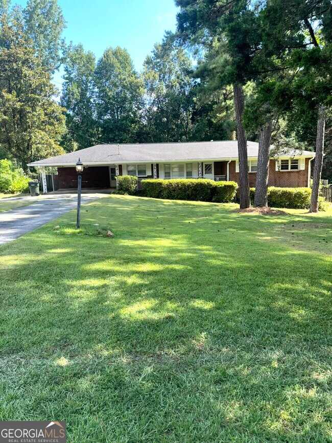 Foto del edificio - 1255 Angelia Dr SW