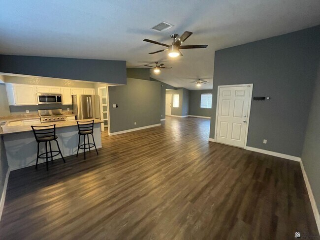 Building Photo - 8842 E 24th Pl