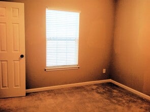 Building Photo - 4046 Corners Way