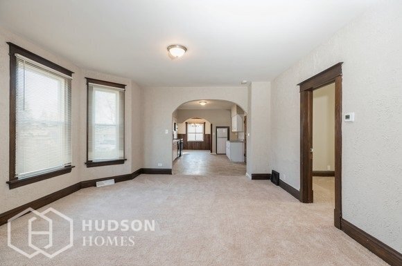 Building Photo - 3423 Washington St