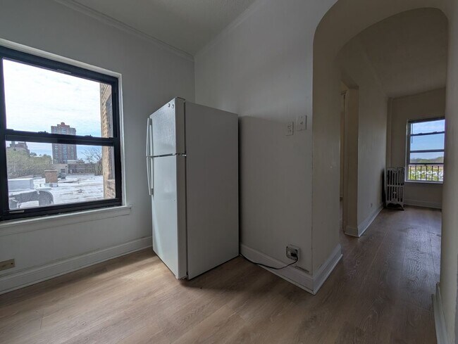 Foto del edificio - 5417 N Kenmore Ave