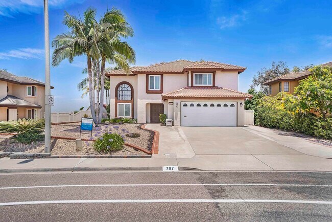 Building Photo - 707 E J St