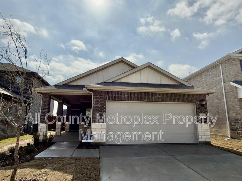 Primary Photo - 709 Hemingway Ln