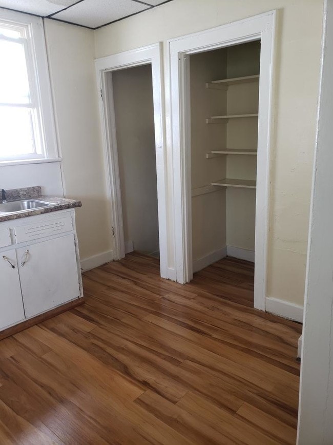 Building Photo - 3507 Upton -