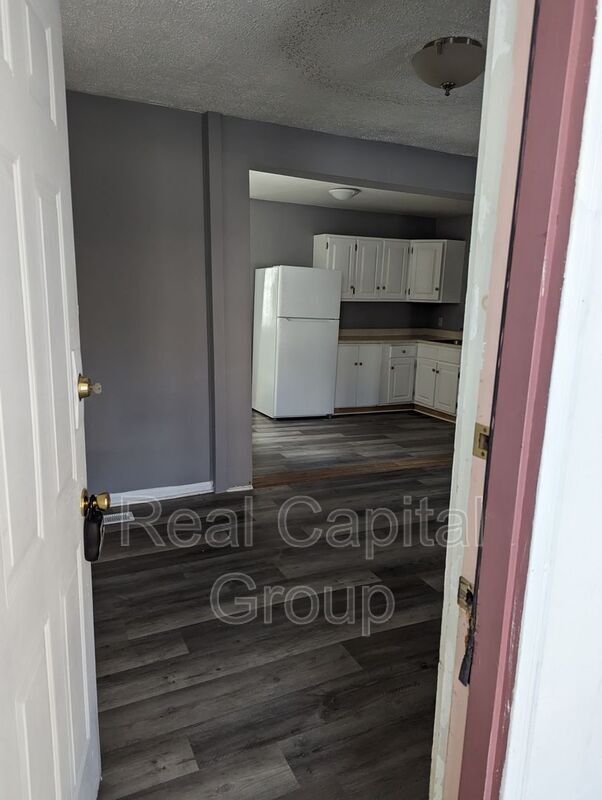 335 Pine St Unit Apt 1 First Floor, Lockport, NY 14094 Condo for Rent