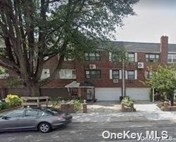 Primary Photo - 25-22 Parsons Blvd
