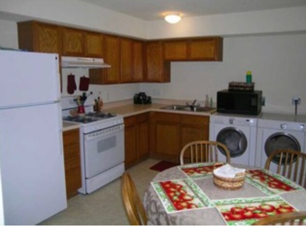 Cocina - 2108 SE 11th Ter