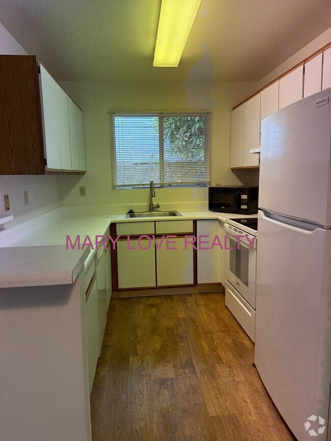 Building Photo - 76-290-290 Kealoha St