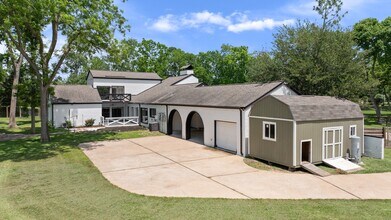 Building Photo - 5230 Meadow Forest Ln