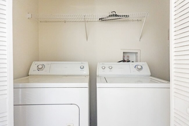 Foto del edificio - Condo in Kissimmee now available!