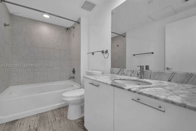 Foto del edificio - 951 Brickell Ave
