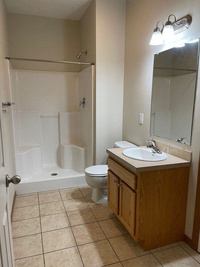 Foto del edificio - Spacious, updated, 5 bedroom, 3 bath house in south Lincoln.