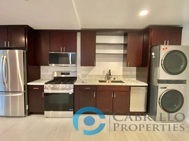 Building Photo - 1115 Flamingo Avenue