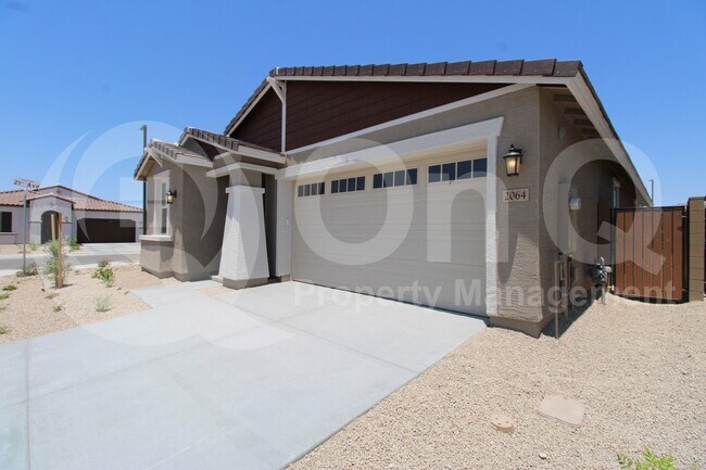 Foto del edificio - 2064 W Sienna Bouquet Pl