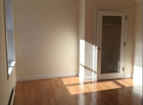 Foto del edificio - 211 Harrison Ave