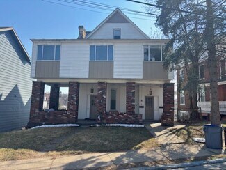 Building Photo - 303 5th Ave