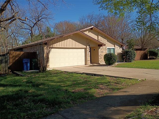 Building Photo - 5818 Townshire Rd