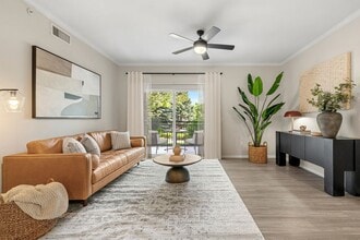 Building Photo - Bell Parker