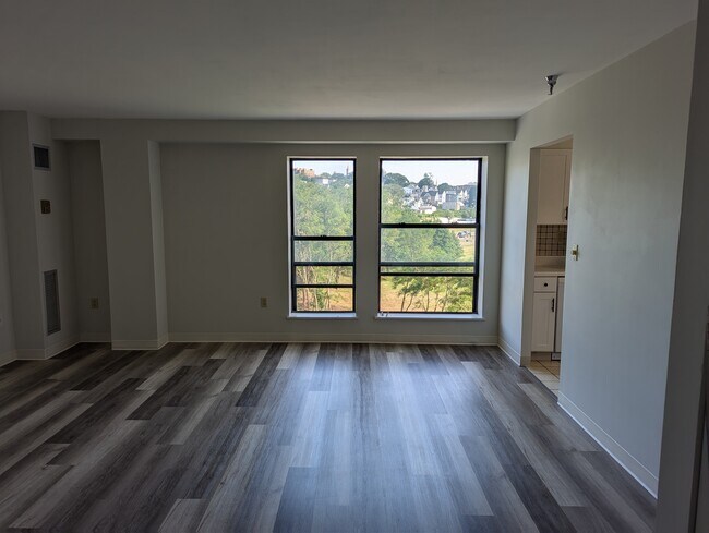 Foto del edificio - 750 Davol St