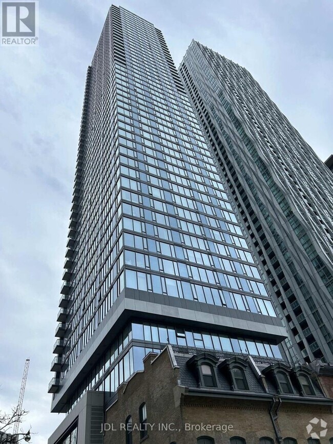 Building Photo - 8 Cumberland St