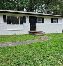 Building Photo - 48 Westminister Dr