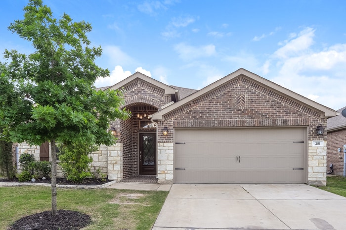 Foto principal - 251 Oxford Dr