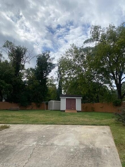 Foto del edificio - 1650 Hill Ct