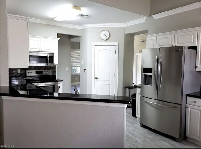 Foto del edificio - 6516 Hartland St
