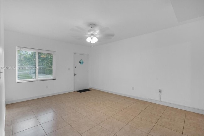 Foto del edificio - 6141 SW 47th St