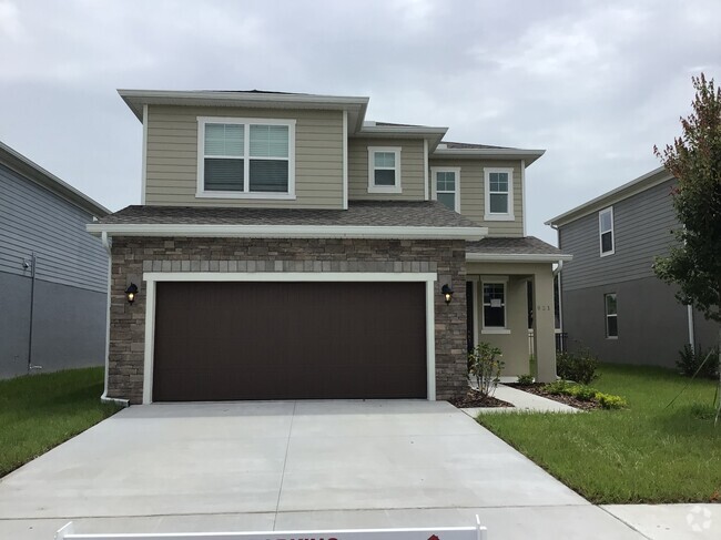 Building Photo - 921 Walden Pond Dr