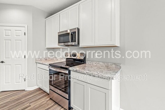 Foto del edificio - 5218 Triple Crown Wy