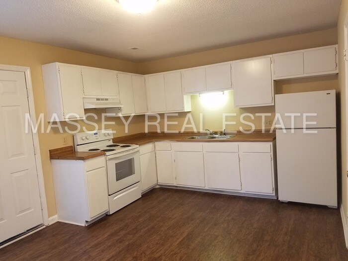 Foto principal - 1342 Horton Rd