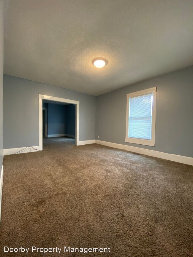 Building Photo - 2 br, 1 bath House - 3813 Central Ave