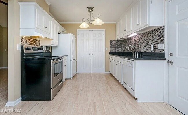 Building Photo - 3 br, 2 bath House - 946 Arbor Springs Cir...