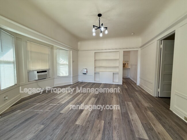 Foto del edificio - 4925 11th Ave