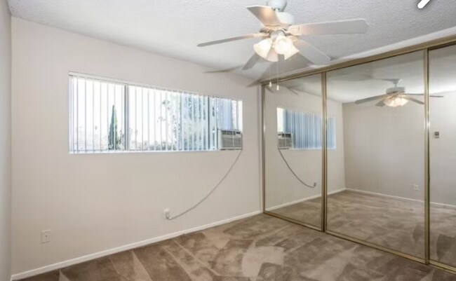 Foto del edificio - 634 W Sierra Madre Blvd