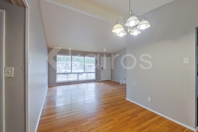 Foto del edificio - 425 St Edward Ln