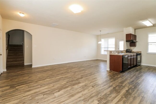 Building Photo - 9731 Cira Court