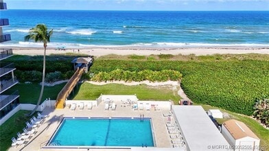 Building Photo - 10044 S Ocean Dr