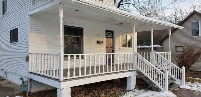 Building Photo - 1415 N 5th St