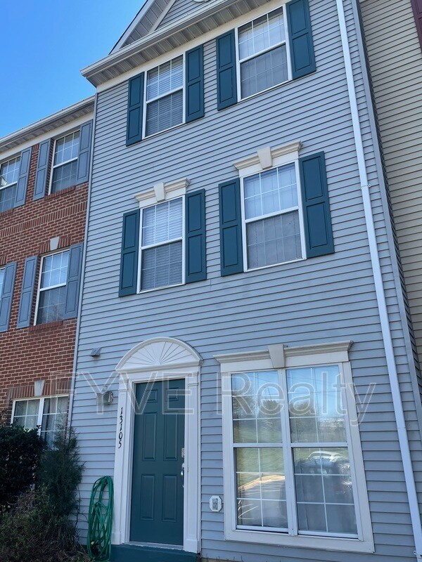 13105 Quail Creek Ln, Fairfax, VA 22033 House Rental in Fairfax, VA