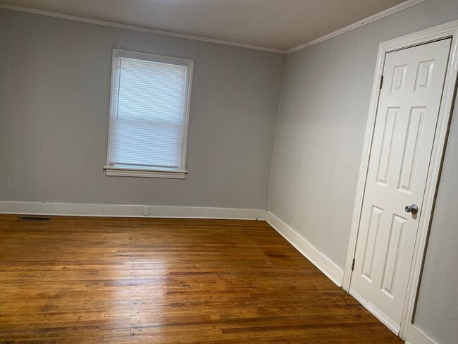 Building Photo - 36 Bryant St