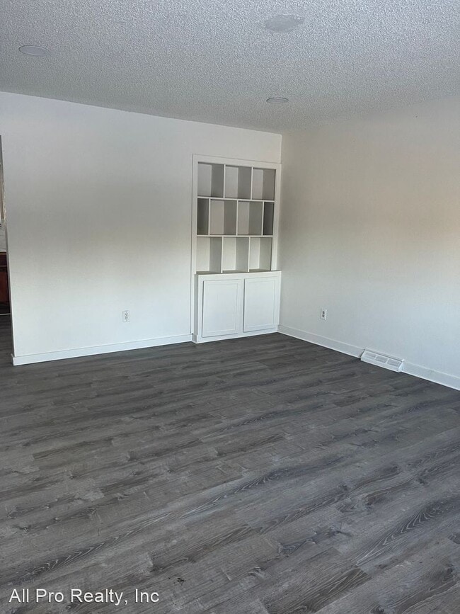 Building Photo - 2 br, 1 bath House - 4614 Simms St