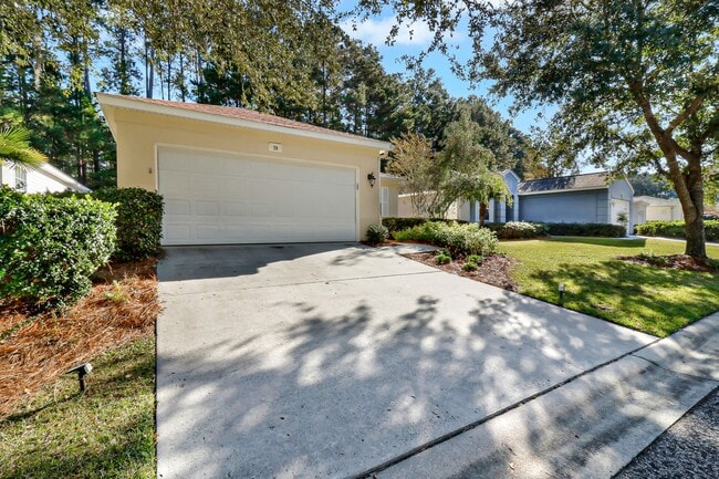 Building Photo - Exceptionally Beautiful - Sun City First Story Home