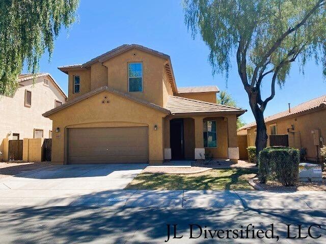 Foto del edificio - 4081 E Torrey Pines Ln