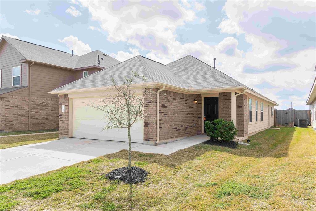 Foto principal - 5423 Long Arbor Ln