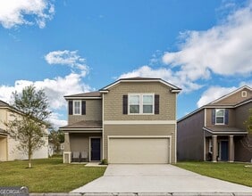 Building Photo - 131 Ashwood Cir