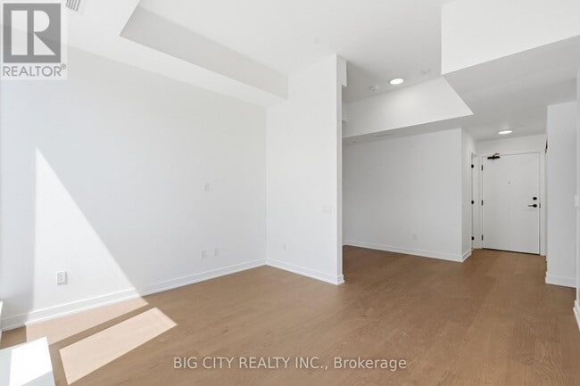 Building Photo - 91 Montclair Ave